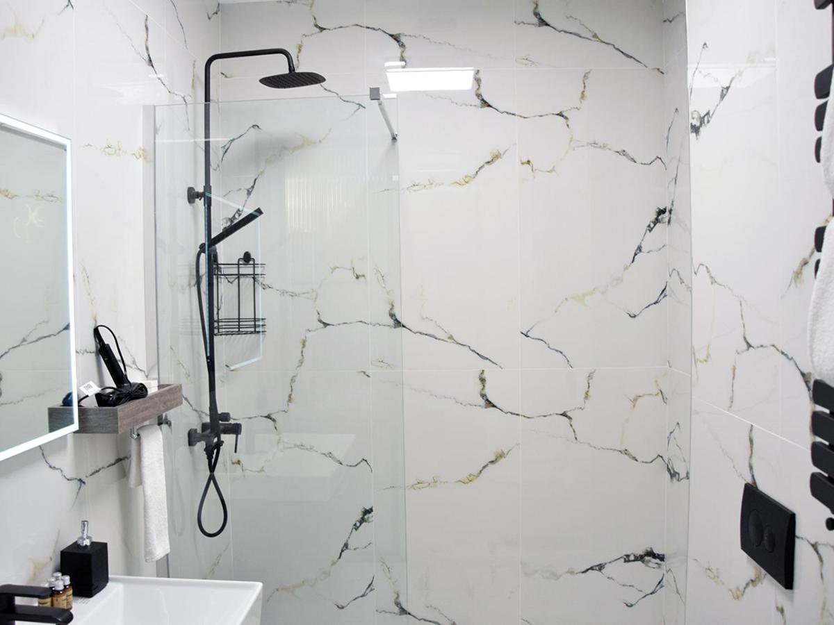 Aquaperla Hotel & Spa Кишинів Екстер'єр фото